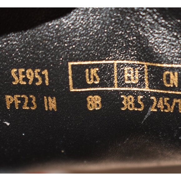 $550 STUART WEITZMAN LINSI BOOTIE POINTED LEATHER BLOCK HEEL BLACK 8 (2) (PB19) - Picture 10 of 10